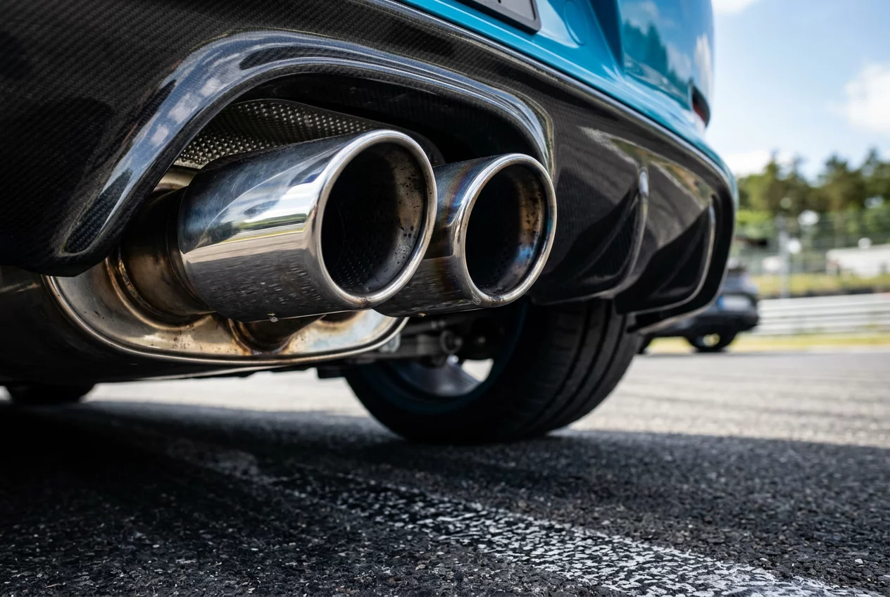 Exhaust